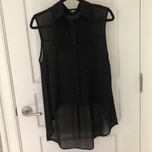 Millau LF Black Sleeveless Buttondown Blouse